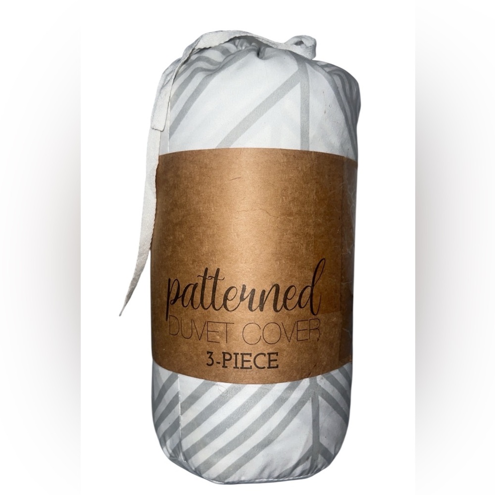 Patterned Gray and White 3-Piece Duvet Cover Set